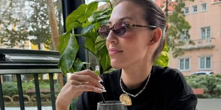 Catarina Miranda regressa à TV 7 Dias após acordo que pôs fim ao diferendo